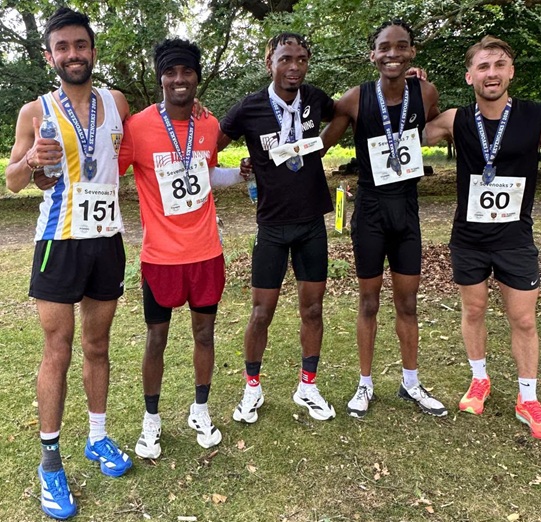 Early finishers at the Sevenoaks 7