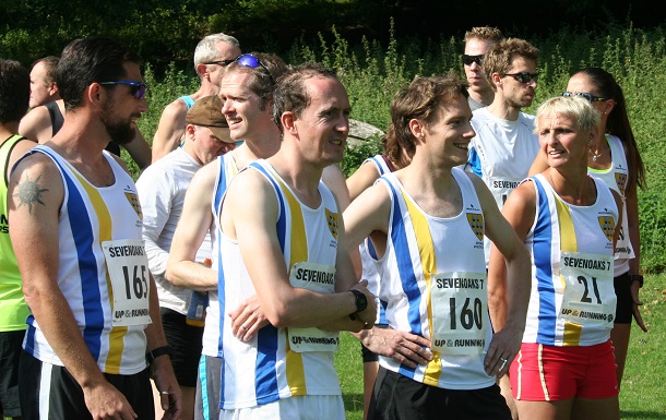 S7 runners line up